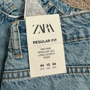 ZARA jeans in REGULAR FIT, MID RISE, size 12